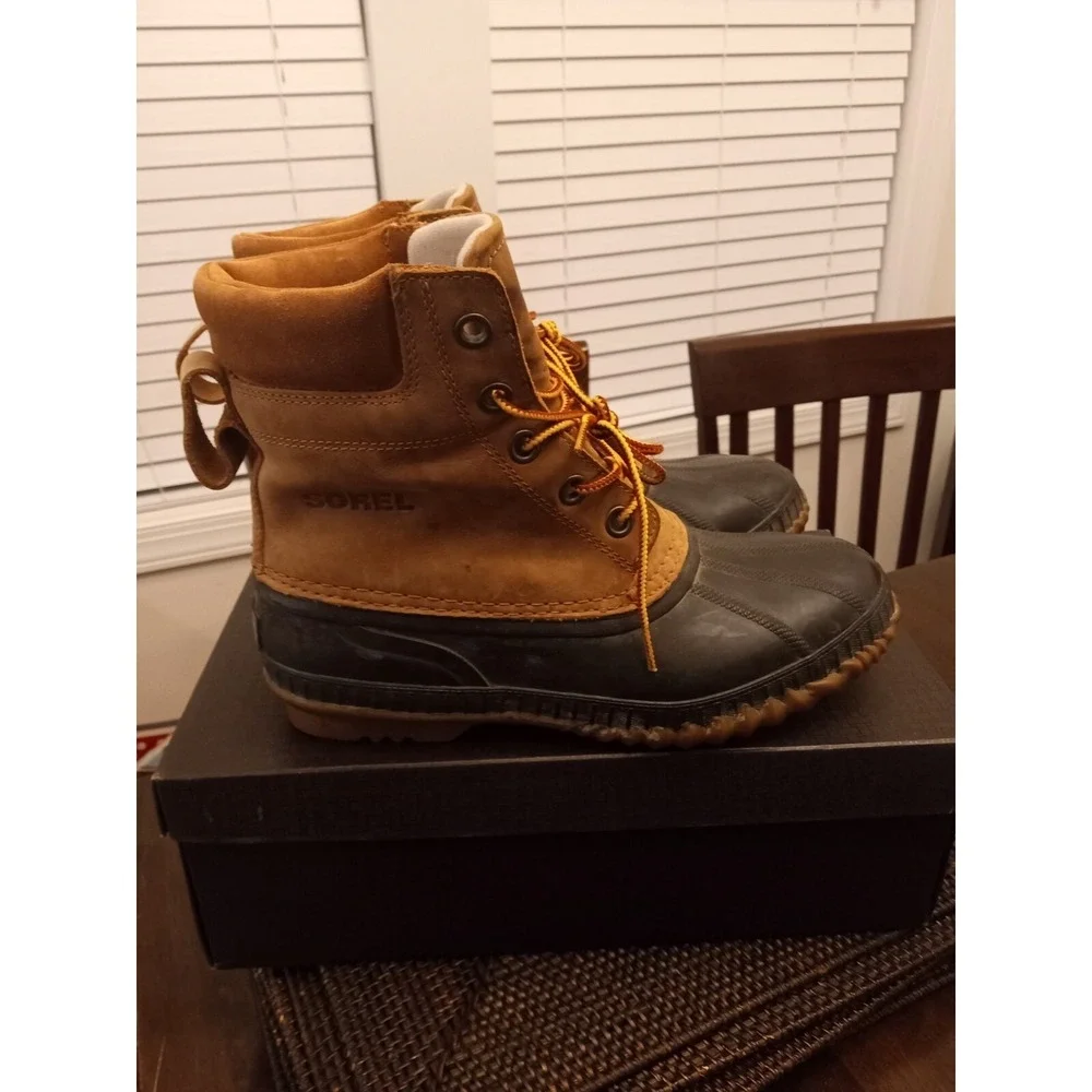 Sorel MEN'S Chipmunk Brown Leather Cheyenne Lace Up Duck Boots‎ Size 9 US